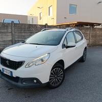 Peugeot 2008 PureTech 82 Allure