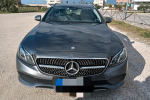  E 220 CDI 4 Matic 