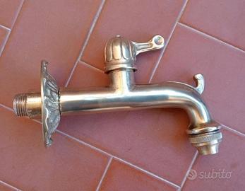 Rubinetto Artistico Impero in Ottone