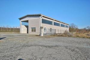 CAPANNONE A BORGO D'ALE