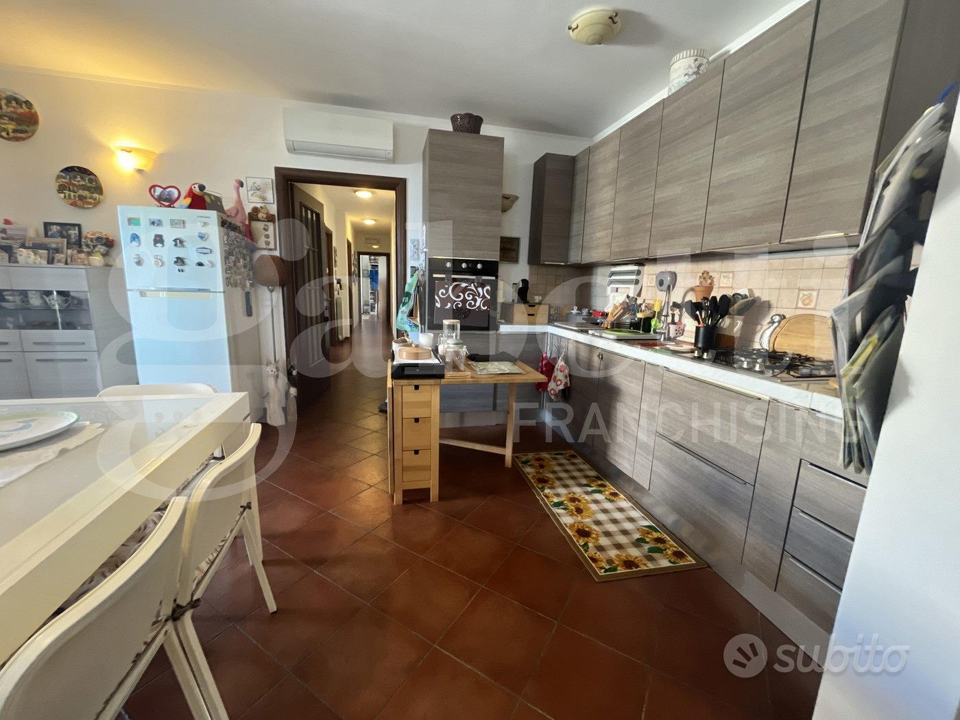 Appartamento – Scarlino, Palazzo Guelfi - Vista 5
