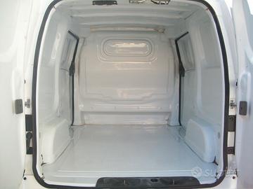 NV200 1500 dCi Euro6 COIBENTATO Doppia-Porta