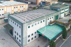Immobile di 600 m² con 1 locale a San Cesareo