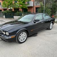 Jaguar XJ 4.2 V8 cat Super V8 S/C