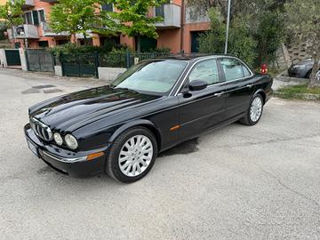 Jaguar XJ 4.2 V8 cat Super V8 S/C