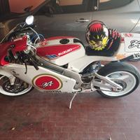 Suzuki RGV 250 - 1993