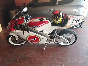 Suzuki RGV 250 - 1993