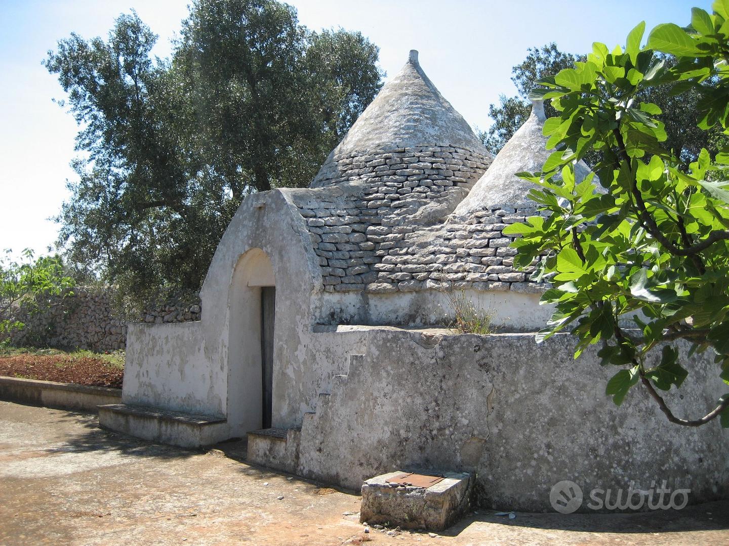 Trullo e terreno - Vista 2