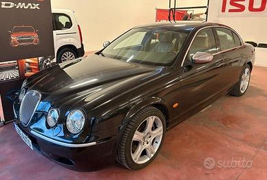 JAGUAR S-TYPE Diesel 2700 CAMBIO AUT. CV 207 con K