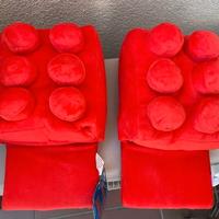 Irresistibile pantofole ispirate a mattoncino LEGO