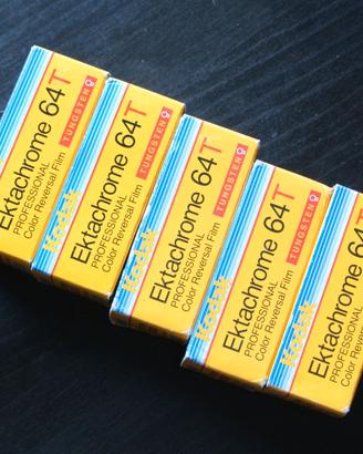 5 pellicole fotografiche Kodak Ektachrome 64T 120