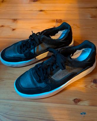 Scarpe Guess stringate logo all-over
