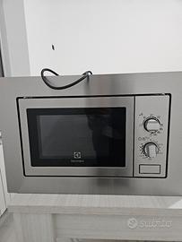 Forno a microonde da incasso