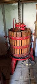 attrezzatura per vino Torchio, pigiatrici