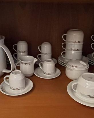 Servizio completo da 12 da caffè e da te Tognana