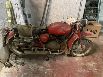 Moto Guzzi Stornello 125