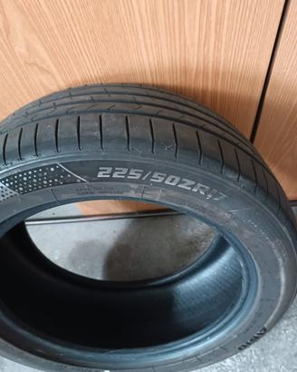 Gomme estive 225 50zr17