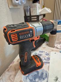 Trapano avvitatore Black&Decker con caricabatterie