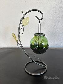 Porta candela in vetro verde, sostegno metallo