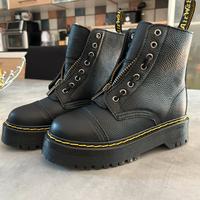 Dr. Martens sinclair