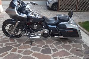 Harley-Davidson Road Glide C.V.O. - 2019