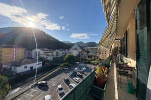 4 LOCALI A CHIAVARI