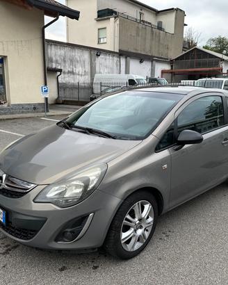 Opel Corsa 1.2 85CV 3 porte GPL-TECH Edition