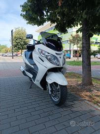 Suzuki Burgman 400 confort edition
