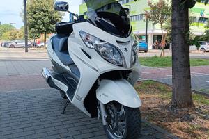 Suzuki Burgman 400 confort edition