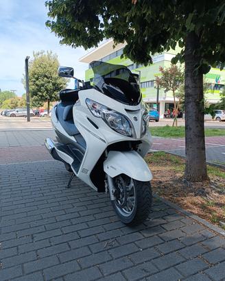Suzuki Burgman 400 confort edition