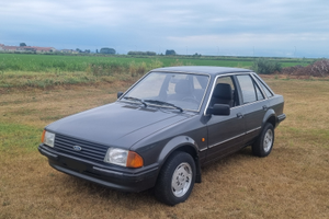 Ford escort 1.3 gl
