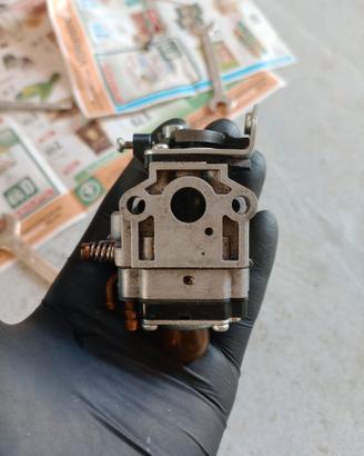 carburatore e serbatoio per decespugliatore 