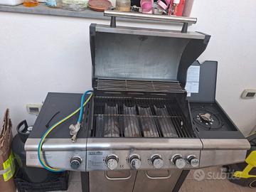 Barbecue a gas