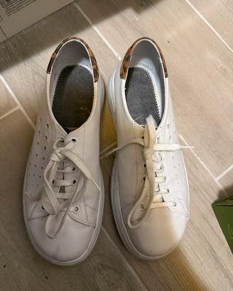 Scarpe da ginnastica di pelle