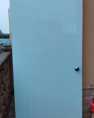 Porta in  vetro