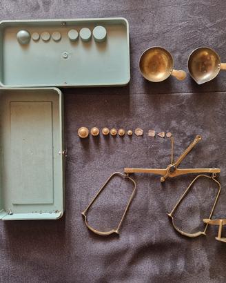 bilancino di precisione d'epoca