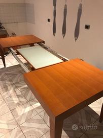 Tavolo in legno allungabile 140x90 color ciliegio