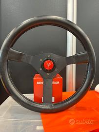 Volante cavallino momo