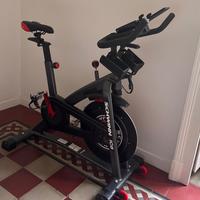 bici da interno SCHWINN IC8 INDOOR CYCLE