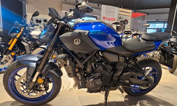 YAMAHA MT-07 Y-AMT 35 KW Tua da € 86,00 al mese