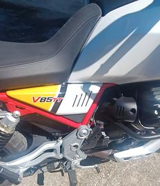 Moto Guzzi v85tt