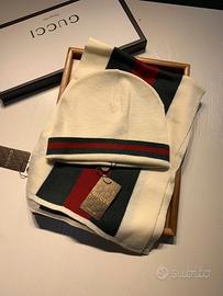 Cappelli e sciarpe Gucci