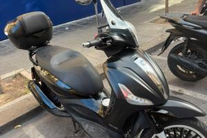 Piaggio Beverly 300 Police