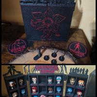 Espositore Stranger Things con omaggi