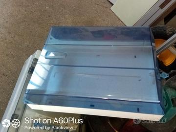 Dispenser carta asciugamani