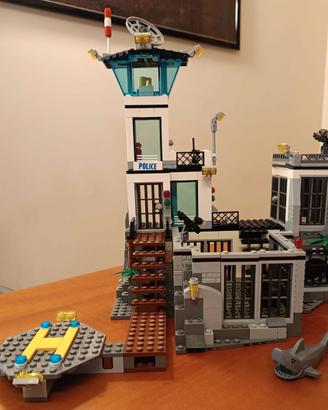 Prigione sull'Isola - Set Lego