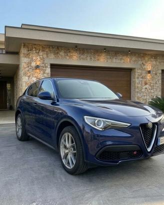Alfa Romeo Stelvio Ti Q4 210 cv - Tributo Italiano