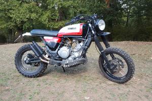 Yamaha scrambler XTZ 750 SUPERTENERE 
