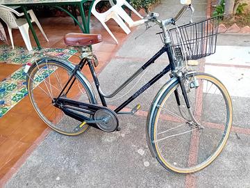bicicletta per passeggiare Legnano anni 70 
