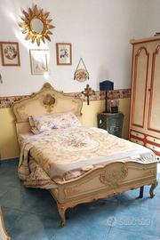 Letto in stile veneziano 